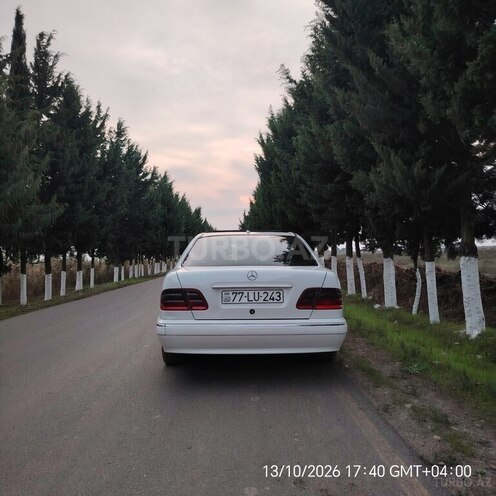 Mercedes E 220 2000, 482,000 km - 2.2 л - Masallı