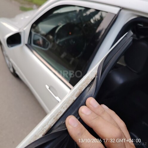 Mercedes E 220 2000, 482,000 km - 2.2 л - Masallı