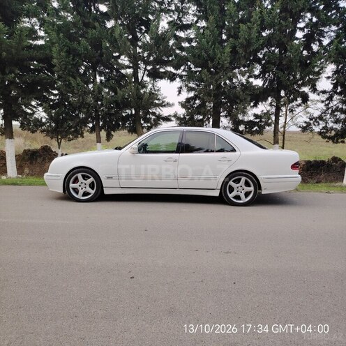 Mercedes E 220 2000, 482,000 km - 2.2 л - Masallı