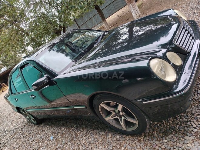 Mercedes E 240 2001, 322,653 km - 2.6 l - Bakı