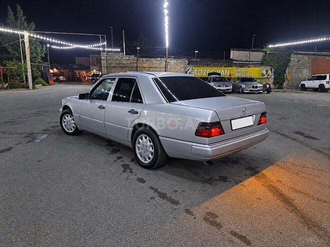 Mercedes 220 E 1994, 562,800 km - 2.2 l - Bakı