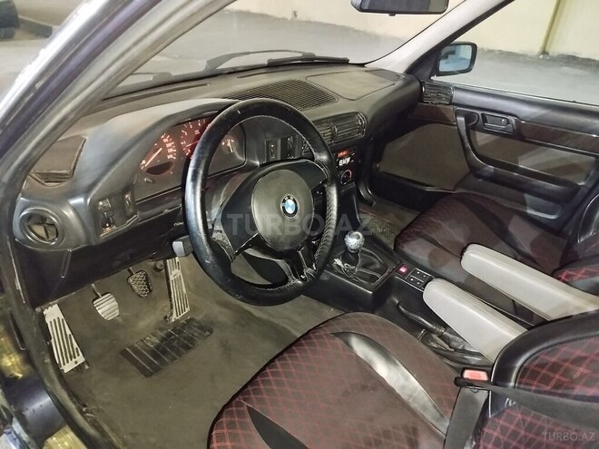 BMW 520 1995, 280,000 km - 2.0 л - Sumqayıt