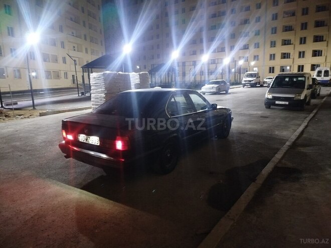 BMW 520 1995, 280,000 km - 2.0 л - Sumqayıt