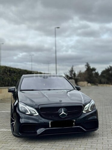 Mercedes E 250 2010, 325,000 km - 2.1 л - Bakı