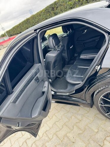 Mercedes E 250 2010, 325,000 km - 2.1 л - Bakı