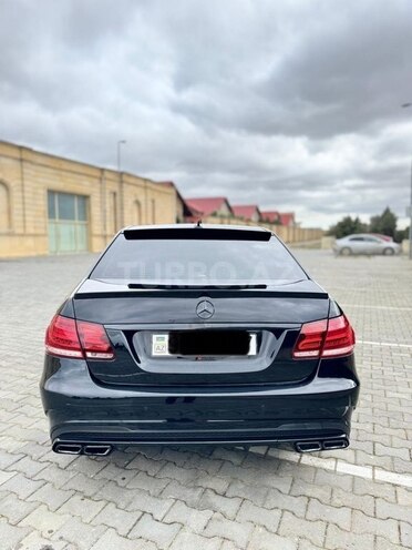 Mercedes E 250 2010, 325,000 km - 2.1 л - Bakı