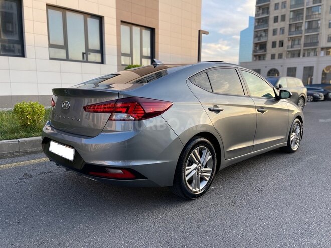 Hyundai Elantra 2018, 123,000 km - 2.0 l - Bakı