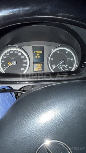 Mercedes  2009, 270,302 km - 2.1 л - İsmayıllı