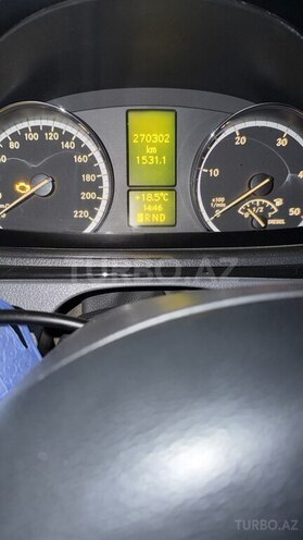 Mercedes  2009, 270,302 km - 2.1 л - İsmayıllı