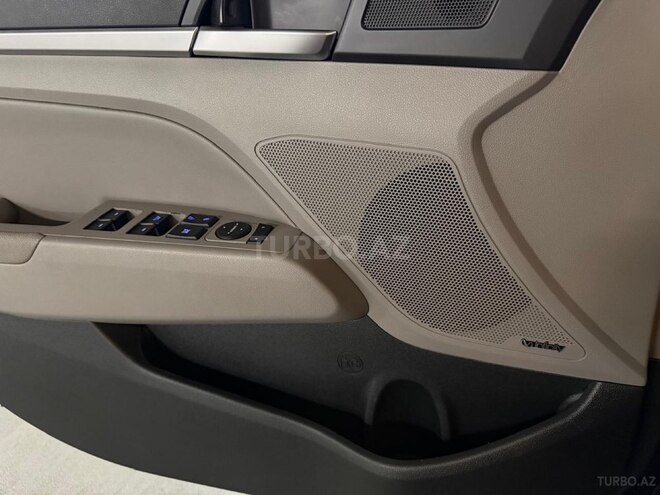 Hyundai Elantra 2019, 144,000 km - 1.6 л - Bakı