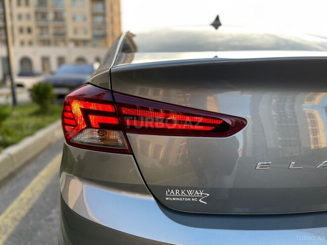 Hyundai Elantra 2018, 123,000 km - 2.0 l - Bakı