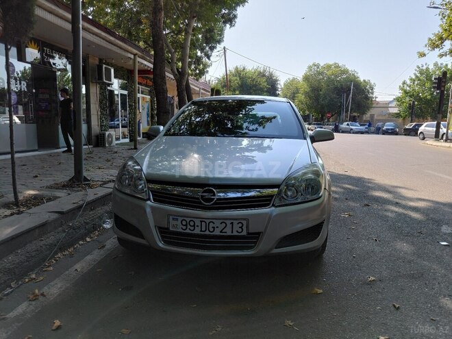 Opel Astra 2009, 279,500 km - 1.3 л - Ağcabədi