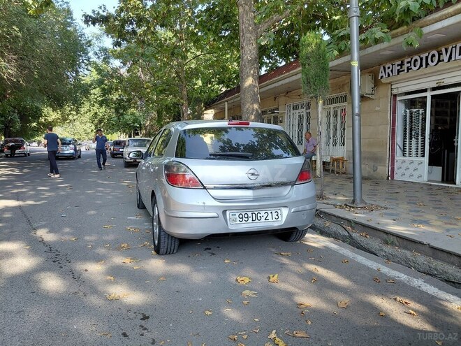 Opel Astra 2009, 279,500 km - 1.3 л - Ağcabədi