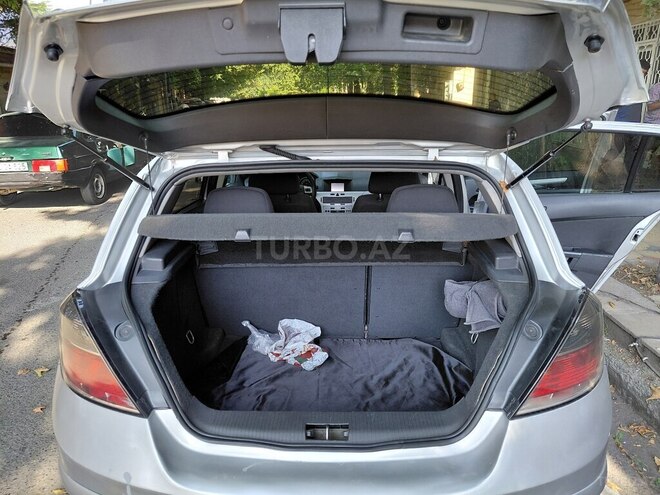 Opel Astra 2009, 279,500 km - 1.3 л - Ağcabədi
