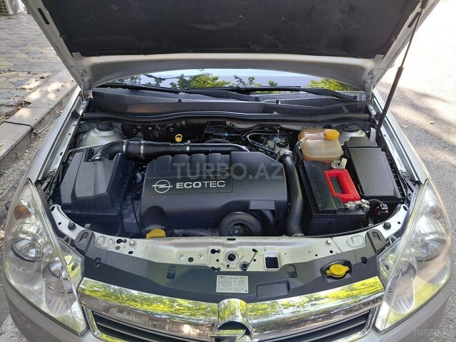 Opel Astra 2009, 279,500 km - 1.3 л - Ağcabədi