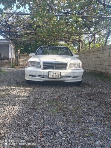 Mercedes C 200 1998, 100,000 km - 2.0 л - Şirvan