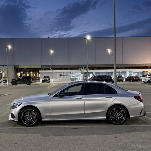 Mercedes C 300 4MATIC 2016, 203,000 km - 2.0 l - Bakı