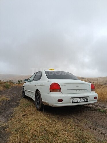 Hyundai Sonata 2001, 200,000 km - 2.0 l - Füzuli