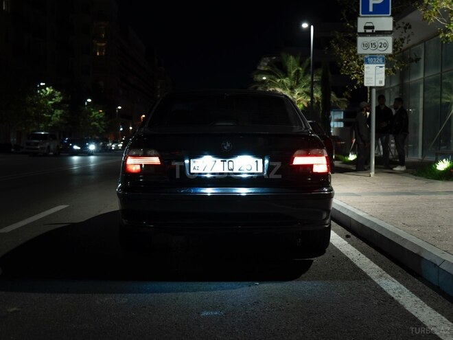 BMW 528 2000, 400,000 km - 2.8 l - Bakı