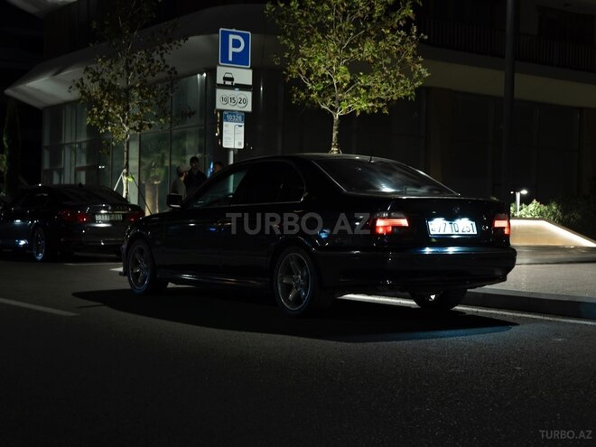 BMW 528 2000, 400,000 km - 2.8 l - Bakı