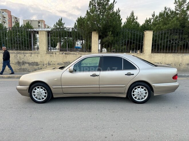 Mercedes E 220 1999, 700,000 km - 2.2 л - Bakı
