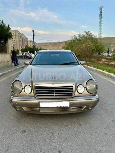 Mercedes E 220 1999, 700,000 km - 2.2 л - Bakı