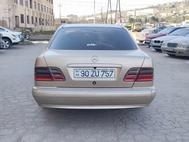 Mercedes E 220 2000, 475,000 km - 2.2 l - Bakı