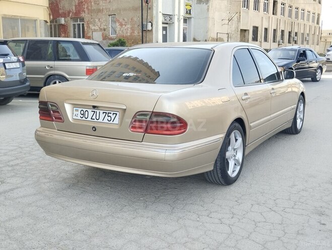 Mercedes E 220 2000, 475,000 km - 2.2 l - Bakı