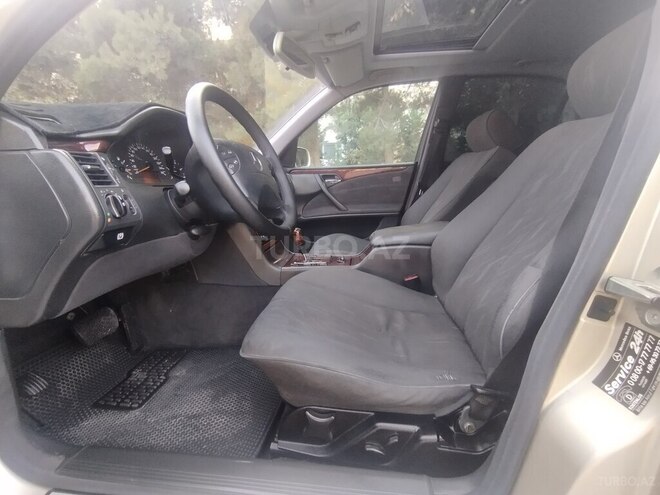 Mercedes E 220 2000, 475,000 km - 2.2 l - Bakı