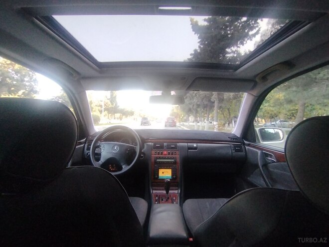 Mercedes E 220 2000, 475,000 km - 2.2 l - Bakı
