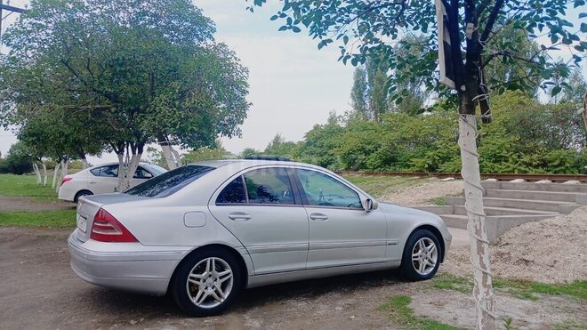 Mercedes C 200 2000, 480,000 km - 1.8 l - Lənkəran