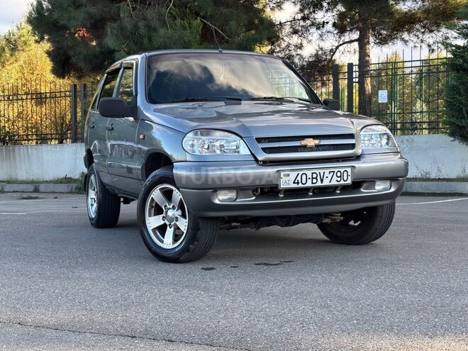 Chevrolet Niva 2007, 382,245 km - 1.7 l - Quba