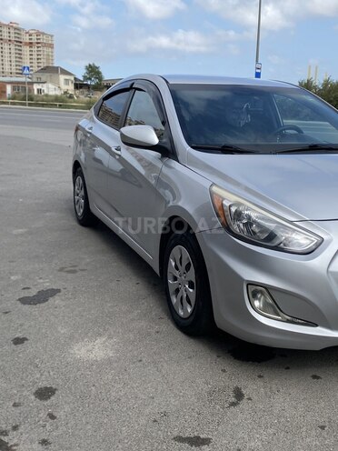 Hyundai Accent 2016, 142,000 km - 1.6 l - Bakı