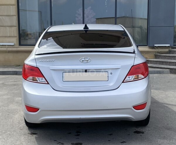 Hyundai Accent 2016, 142,000 km - 1.6 l - Bakı