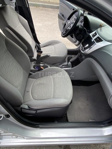 Hyundai Accent 2016, 142,000 km - 1.6 l - Bakı
