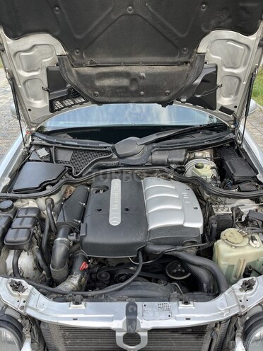 Mercedes E 220 2001, 566,077 km - 2.2 л - Bakı