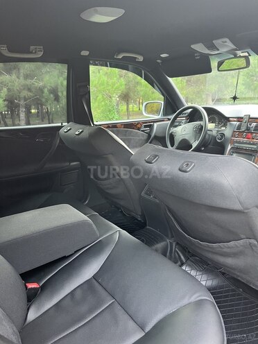 Mercedes E 220 2001, 566,077 km - 2.2 л - Bakı