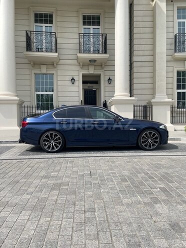 BMW 528 2013, 137,000 km - 2.0 л - Bakı