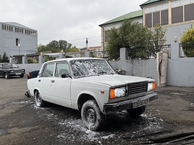 LADA (VAZ) 2107 2009, 100,000 km - 1.6 l - Gədəbəy