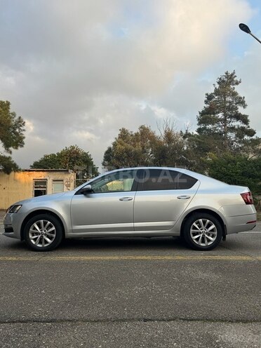 Skoda Octavia 2019, 151,353 km - 1.4 l - Bakı
