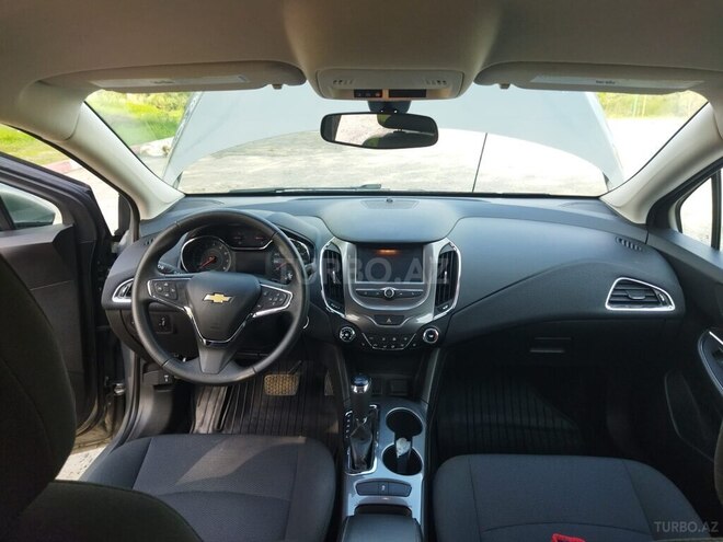 Chevrolet Cruze 2018, 165,390 km - 1.4 l - Şirvan