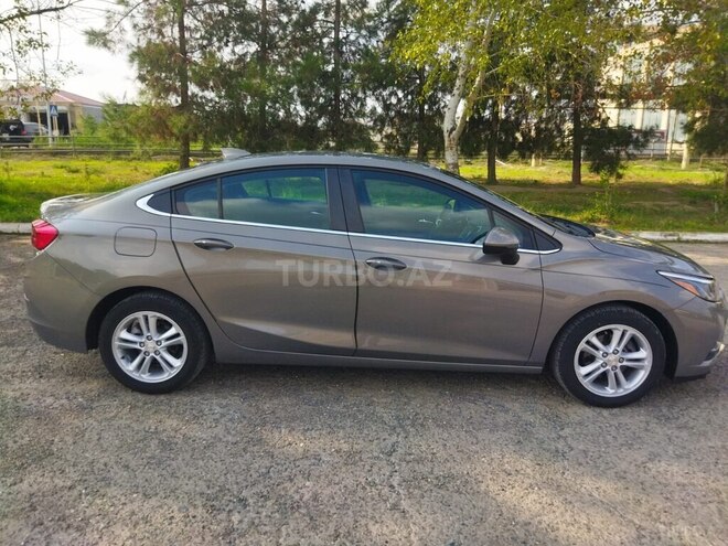 Chevrolet Cruze 2018, 165,390 km - 1.4 l - Şirvan