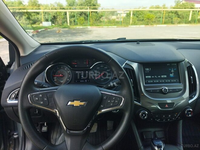 Chevrolet Cruze 2018, 165,390 km - 1.4 l - Şirvan
