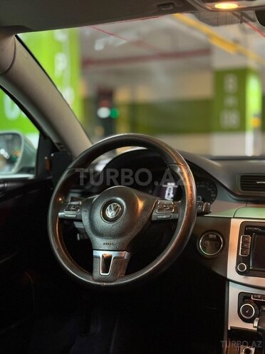 Volkswagen Passat 2010, 261,000 km - 1.8 l - Bakı
