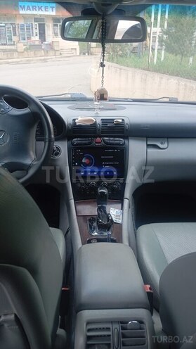 Mercedes C 200 2001, 486,000 km - 2.0 l - Yardımlı