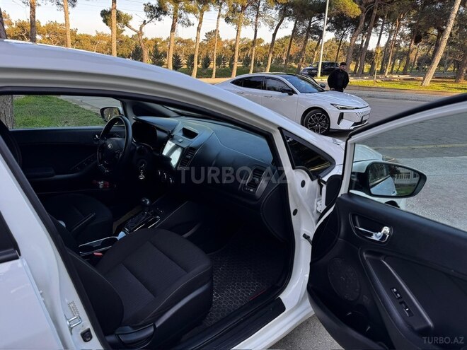 Kia Forte 2015, 270,373 km - 1.8 l - Bakı