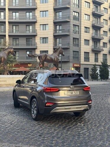 Hyundai Santa Fe 2018, 133,000 km - 2.0 l - Bakı