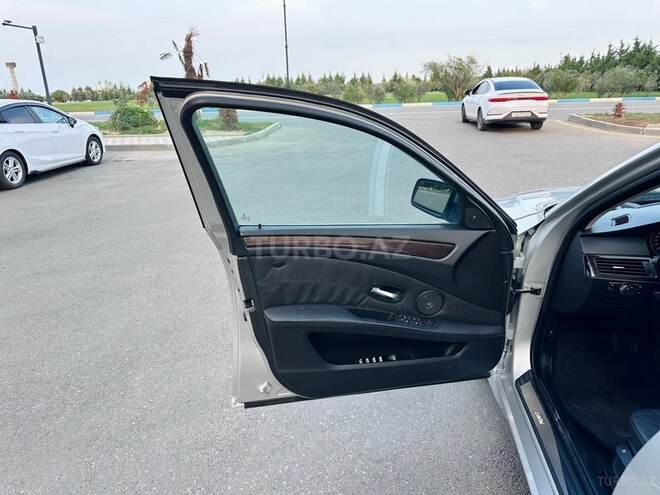 BMW 523 2007, 216,000 km - 2.5 l - Sumqayıt