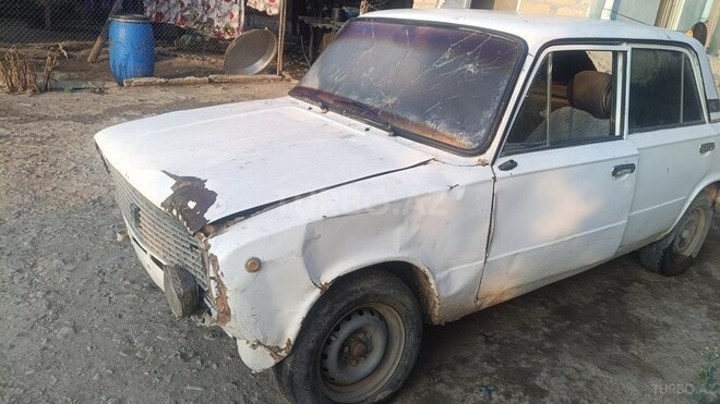 LADA (VAZ) 21011 1987, 187,055 km - 1.3 л - Samux