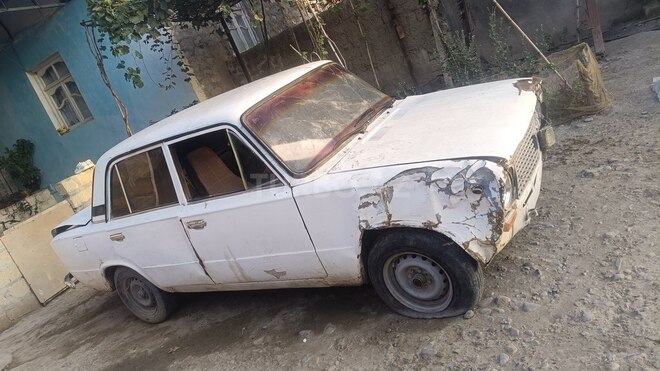 LADA (VAZ) 21011 1987, 187,055 km - 1.3 л - Samux